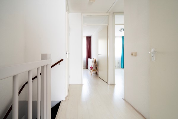 Medium property photo - Vriezenveenstraat 10, 2541 RZ Den Haag